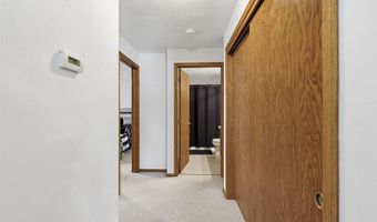 2605 W BIG BEND Dr, Appleton, WI 54914