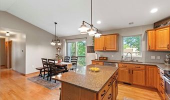 2869 Larkspur Ln, Fitchburg, WI 53711