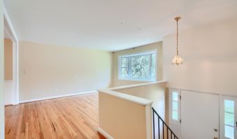 445 RUTH Rd, Arnold, MD 21012