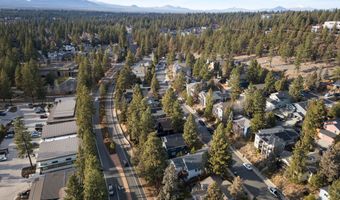 2463 NW Monterey Pines Dr, Bend, OR 97703