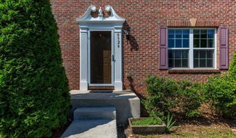 6526 LOCH HILL Rd, Baltimore, MD 21239