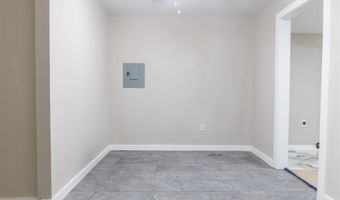 428 PINE Ln, Anniston, AL 36206