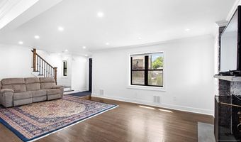 309 Clinton Ave, Bergenfield, NJ 07621