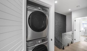 235 ASCOT Pl NE, Washington, DC 20002
