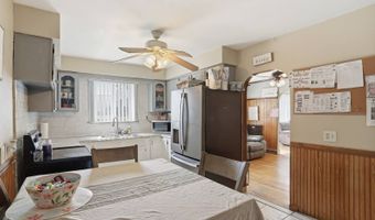 16 Brown St, North Providence, RI 02904