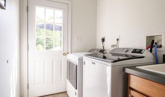 26 Thornwood Ln, Accord, NY 12404