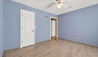 1414 Carriage Bridge Trl, Ballwin, MO 63021