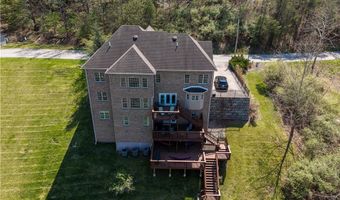 197 Saint Andrews Dr, Barboursville, WV 25504