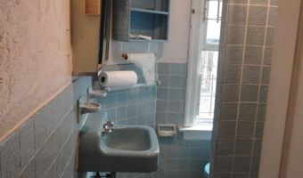 608 N Ohio Ave, Atlantic City, NJ 08401