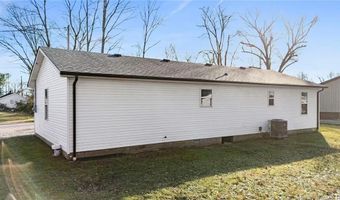 230 S 4th St, Austin, IN 47102