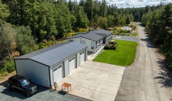 87477 Jean Dr, Bandon, OR 97411