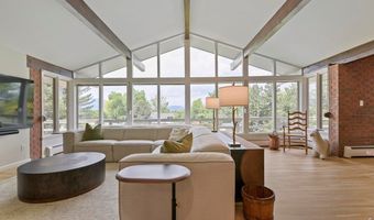 19 Ridge Rd, Boulder, CO 80303