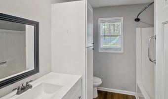 1504 Woodland Dr, Bainbridge, GA 39819