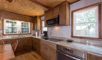 933 Alto Mud Creek Rd, Alto, GA 30510