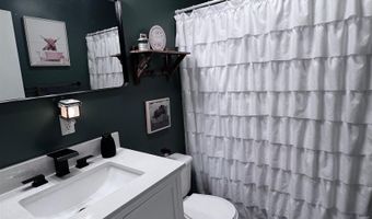 10 N 2nd St, Barboursville, WV 25504