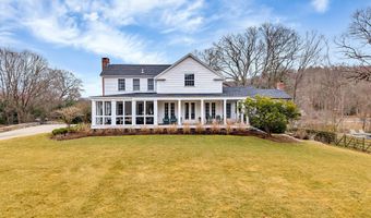 15 Liberty St, Chester, CT 06412