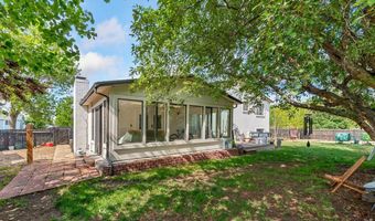 12438 W 70th Pl, Arvada, CO 80004