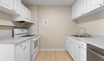 98 1030 Moanalua Rd 5-201, Aiea, HI 96701