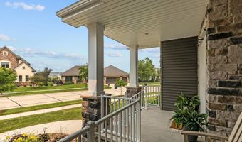 5644 N SUMMERLAND Dr, Appleton, WI 54913