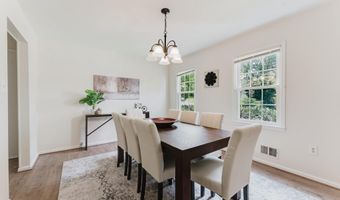 9103 BRAMBLE Pl, Annandale, VA 22003