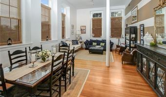 32 Carey Street St, Newport, RI 02840