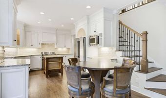 5185 Catalpa Knl, Acworth, GA 30101