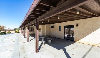 14076 Wawona Rd, Apple Valley, CA 92307