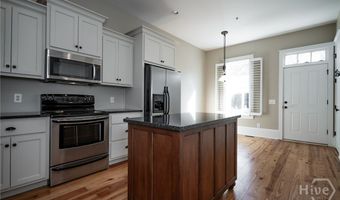 83 Charter Oak Dr, Athens, GA 30607
