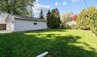 1824 E COLLEGE Ave, Appleton, WI 54915