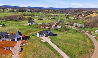 806 River Dr, Blaine, TN 37709