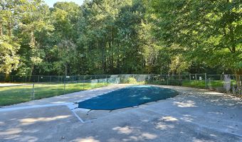 4333 AMERICANA Dr 203, Annandale, VA 22003