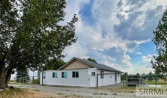 2446 Highway Dr, Arco, ID 83213