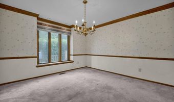 4744 Stonehaven Dr, Columbus, OH 43220