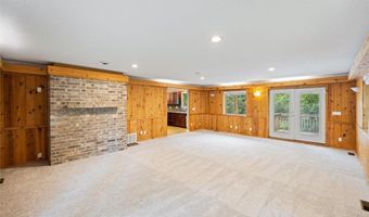 7872 142nd St W, Apple Valley, MN 55124