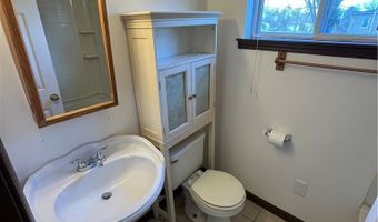 1010 Moneta Ave, Aurora, OH 44202