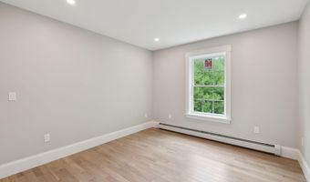 127 Bond Brook Rd, Augusta, ME 04330