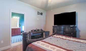 5282 Overland Dr, Biloxi, MS 39532