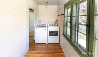 58 Oakley Rd, Asheville, NC 28803