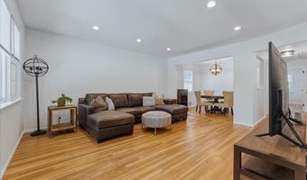 25-27 W 6th St, Bayonne, NJ 07002