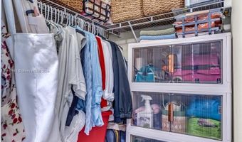 20367 W Country Club Dr L25, Aventura, FL 33180