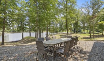 774 Davis Rd, Benton, MS 39039