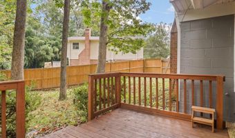 8504 CANTERBURY Dr, Annandale, VA 22003