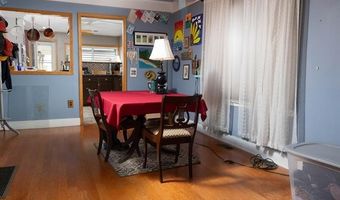 130 Delta Dr, Algonac, MI 48001