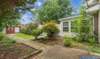 615 6th St NE, Arab, AL 35016