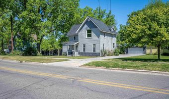 329 Ely St, Alma, MI 48801