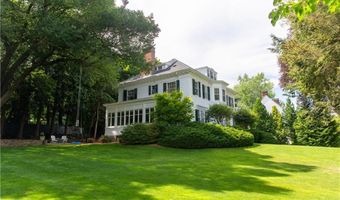 291 Spencer Ave, Warwick, RI 02818