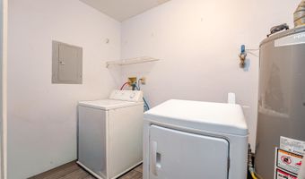 45 NAVAJO Ct 24, Absecon, NJ 08205