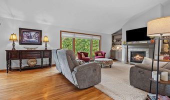 3547 N WINDWARD Ln, Appleton, WI 54911