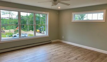 47 Woodbrey Ln, Standish, ME 04084