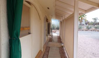 42526 La Posa Rd, Bouse, AZ 85325